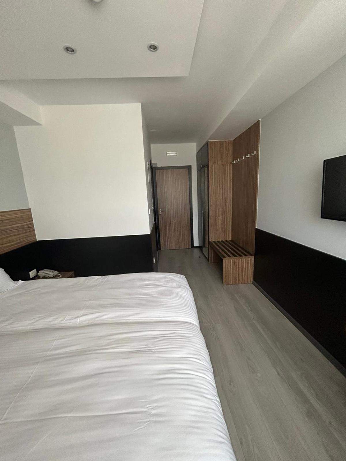 Hotel Bosna 1 Ilidža Ngoại thất bức ảnh