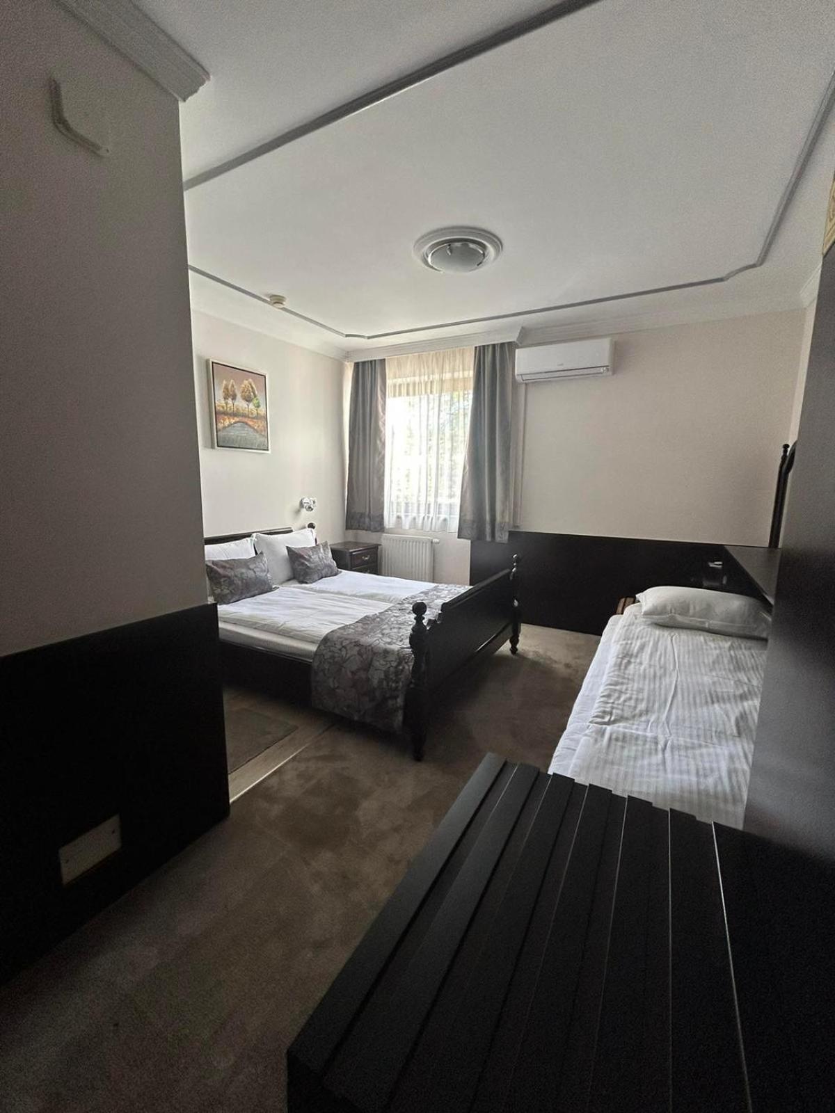 Hotel Bosna 1 Ilidža Ngoại thất bức ảnh
